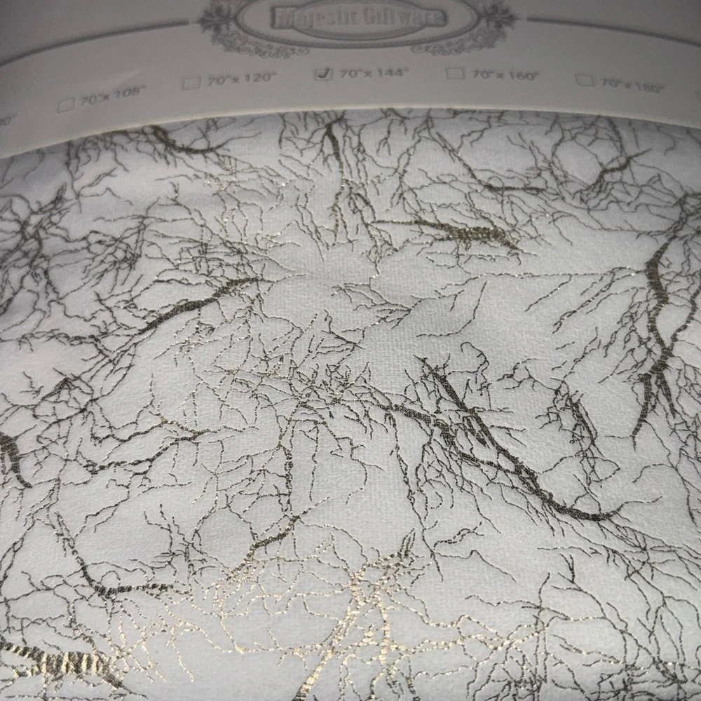 New Majestic Giftware Velvet Rectangle Tablecloth White With Gold Branch Print